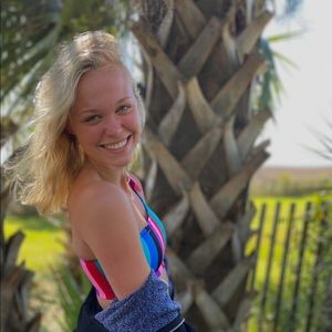 Meet your Posher, Bailey